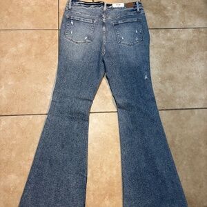 Judy Blue Distressed Denim Jeans NWT Size 15